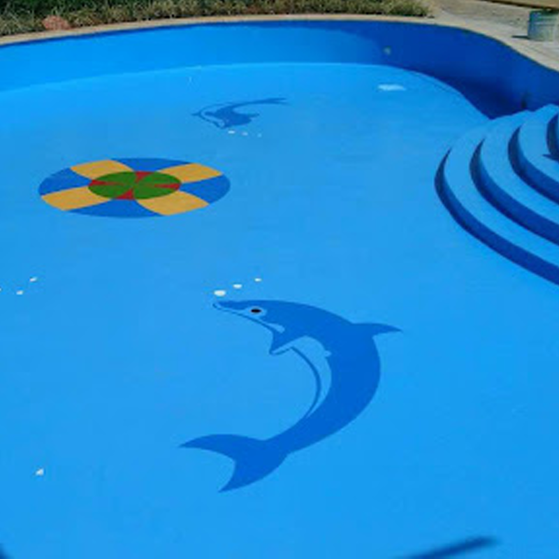 outdoor swimming pool